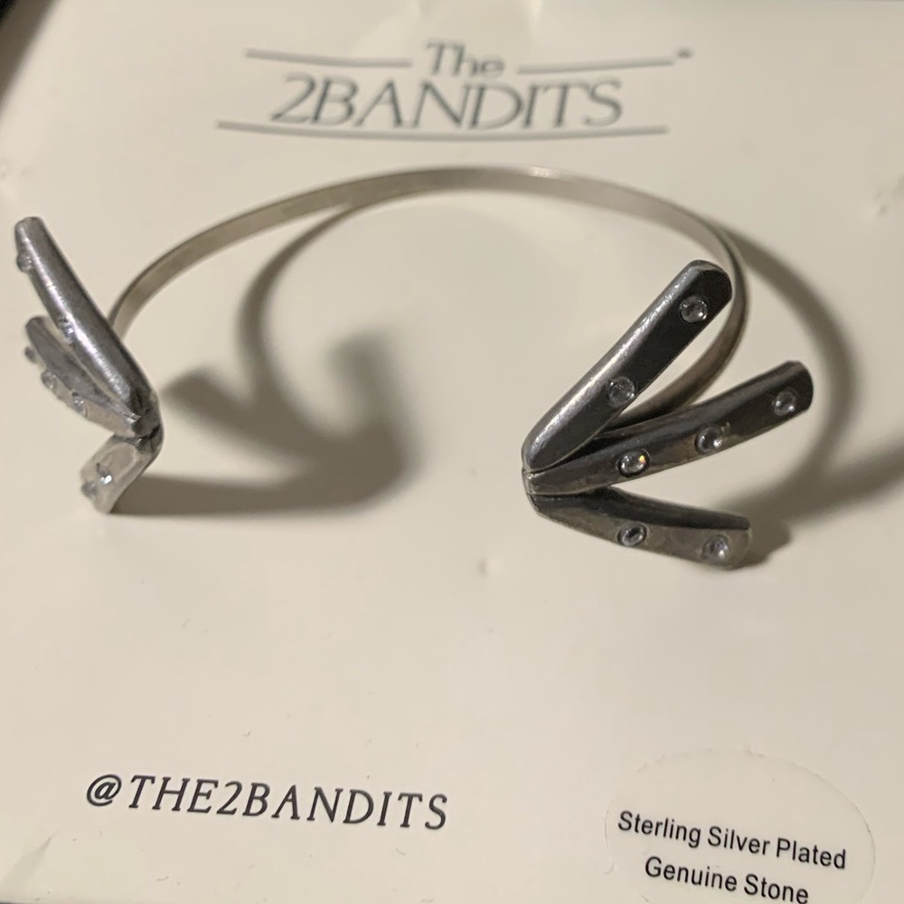 2bandits bracelet cuff